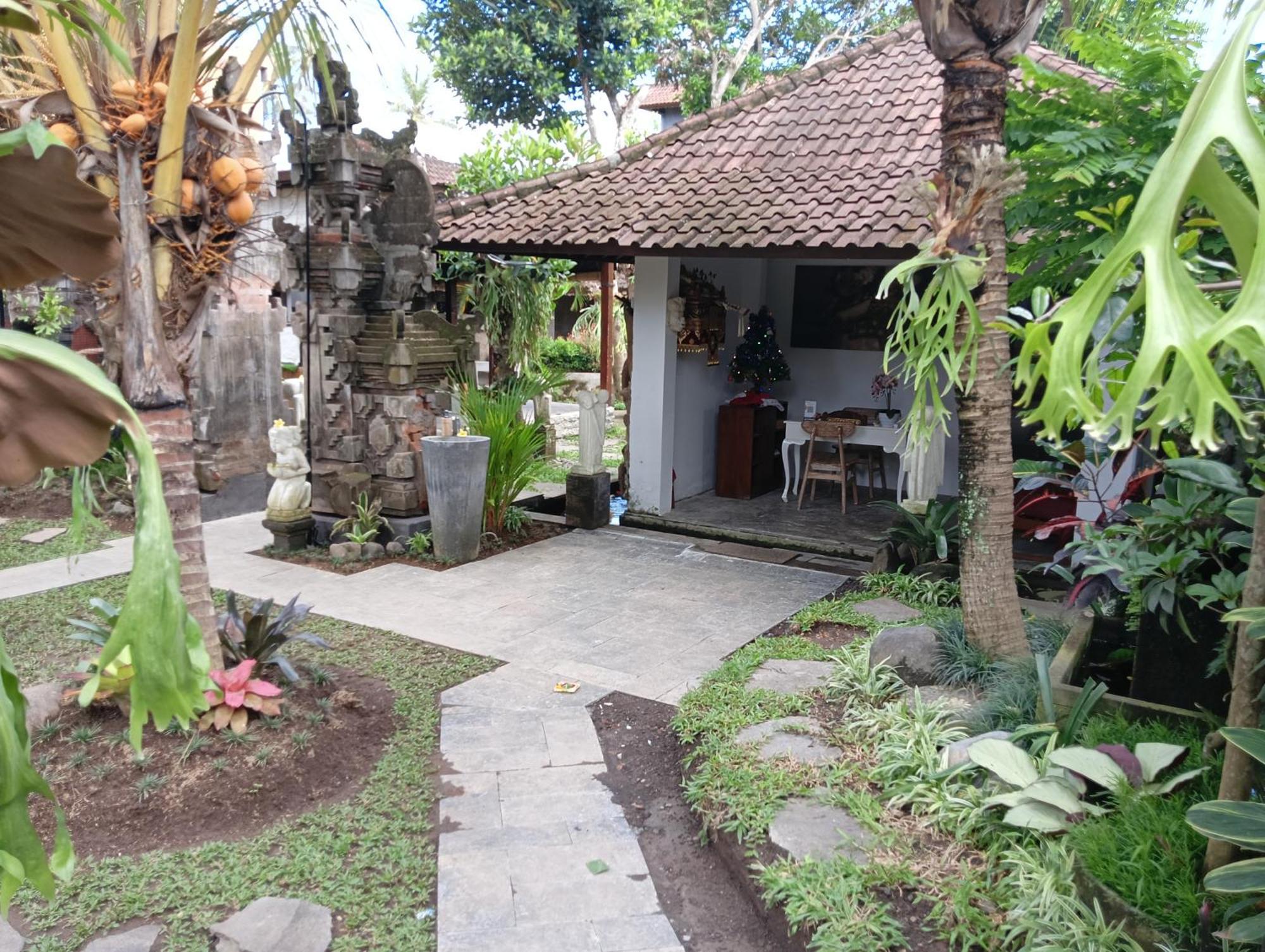 Liyer Spirit House Hotel Ubud  Ngoại thất bức ảnh