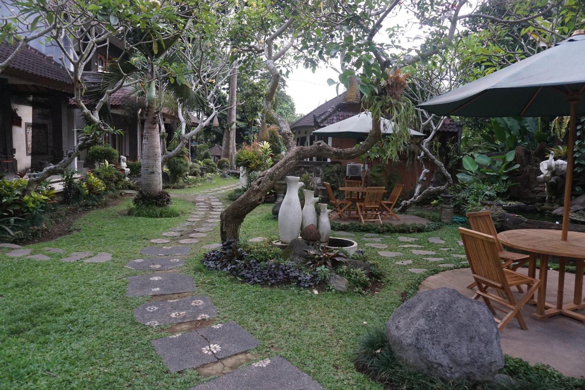 Liyer Spirit House Hotel Ubud  Ngoại thất bức ảnh
