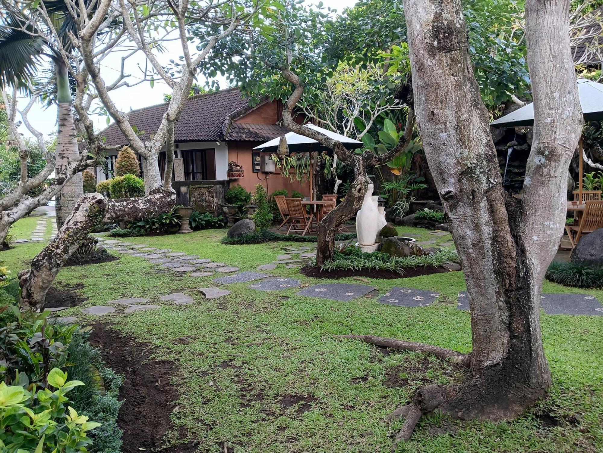 Liyer Spirit House Hotel Ubud  Ngoại thất bức ảnh